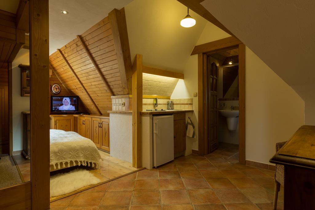 Deluxe Apartment